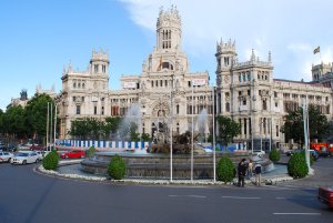 10506  300x225 plaza de cibeles 07 Площадь Сибелес