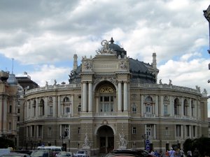 8081  300x225 odesskij akademicheskij teatr opery i baleta 01 Одесский Академический театр Оперы и Балета